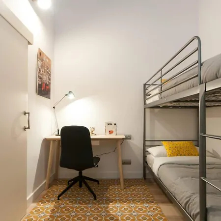 Casa vacanze Historic Gothic 3br2ba Ac Work Desk Barcellona